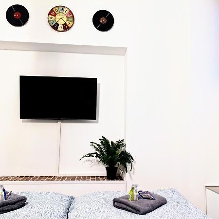 ✪ Industrial Apartment - Innenstadt l Smart TV l Küche ✪ Kaiserslautern Exterior foto