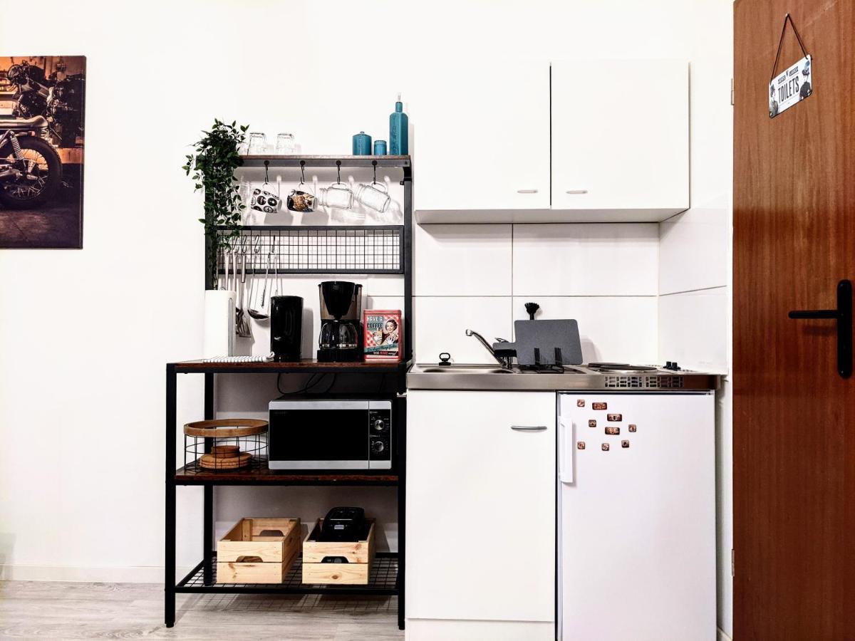 ✪ Industrial Apartment - Innenstadt l Smart TV l Küche ✪ Kaiserslautern Exterior foto